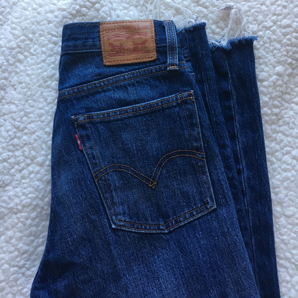 Vintage Levi’s High Waisted Wedgie Jeans